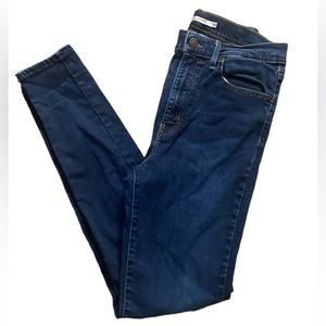 LEVI’S Women’s mille high super Skinny Jeans size 28